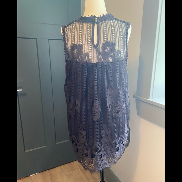 Taylor and Sage high neck lace top, size XL - Picture 11 of 12